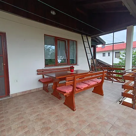 Daire Apartma Mihatovi *