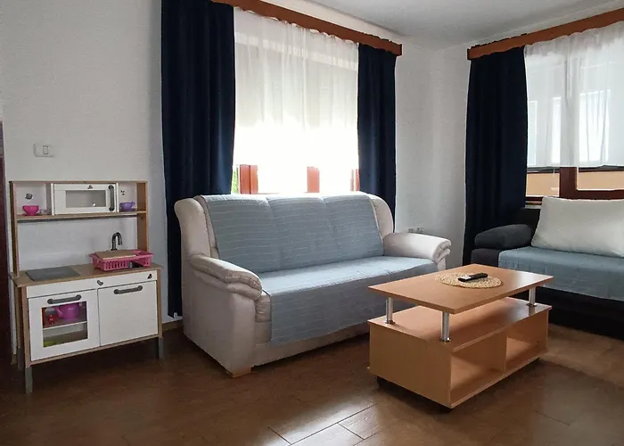 Apartma Mihatovi بيفكا